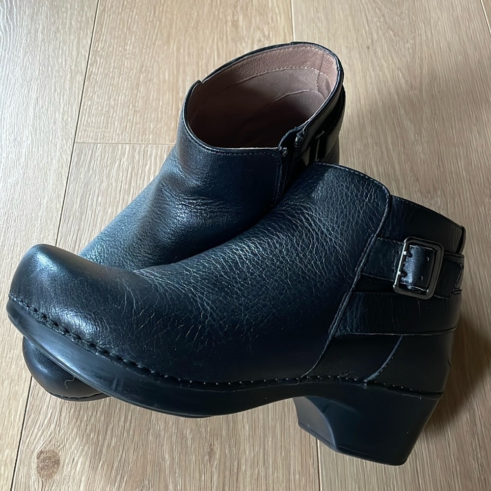 DANSKO Tate Zipper Leather Boots Women's 8.5-9 US 39 EU Black